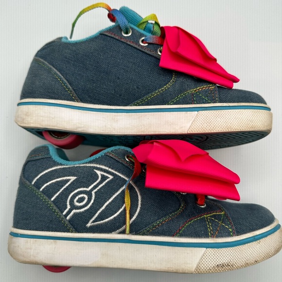 Heelys Jojo Siwa Edition Youth Skate Shoes with Wheel Size 3 Blue Ribbon Pink - Picture 7 of 8